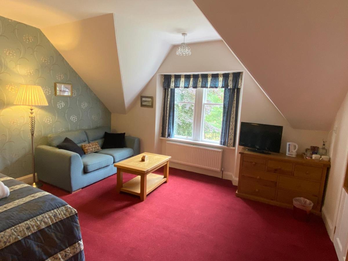 Glenan Lodge Self Catering 토마틴 외부 사진